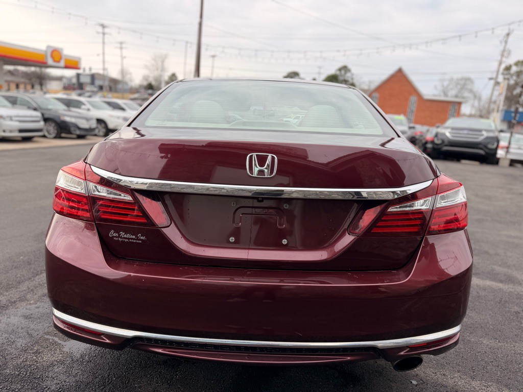 2017 Honda Accord Image 6