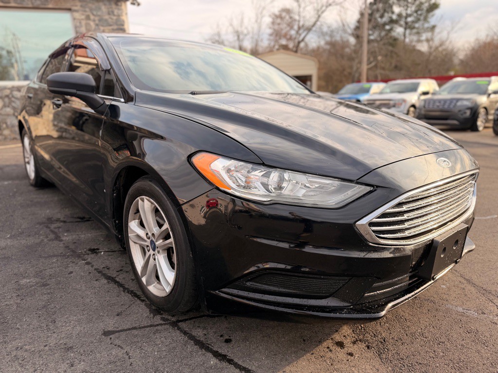 2017 Ford Fusion Image 3