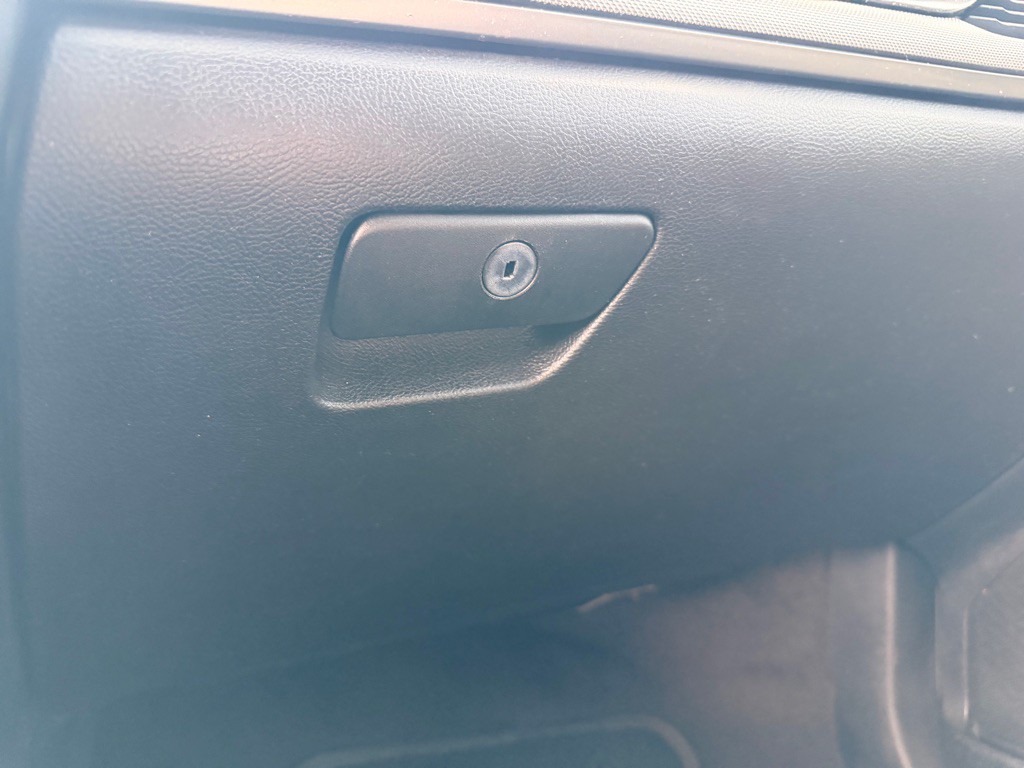 2017 Ford Fusion Image 14