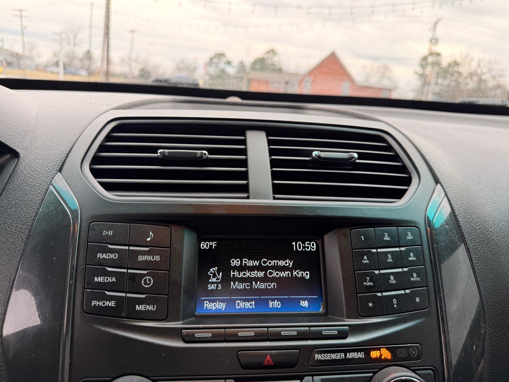 2018 Ford Explorer Image 16