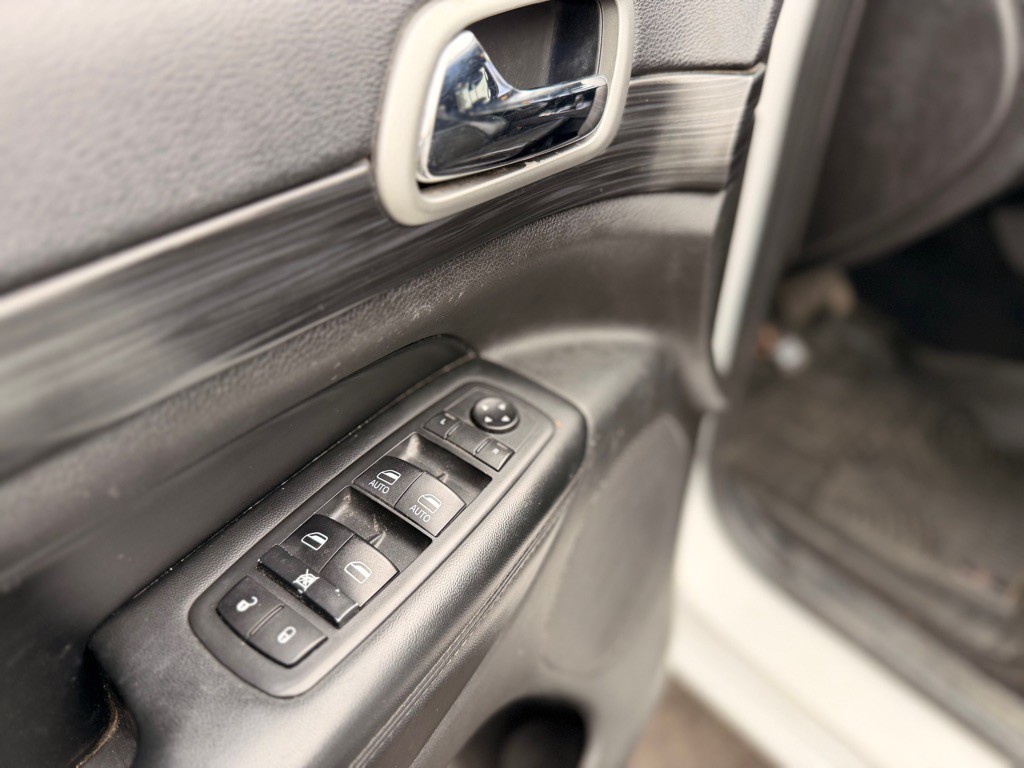 2020 Jeep Grand Cherokee Image 10