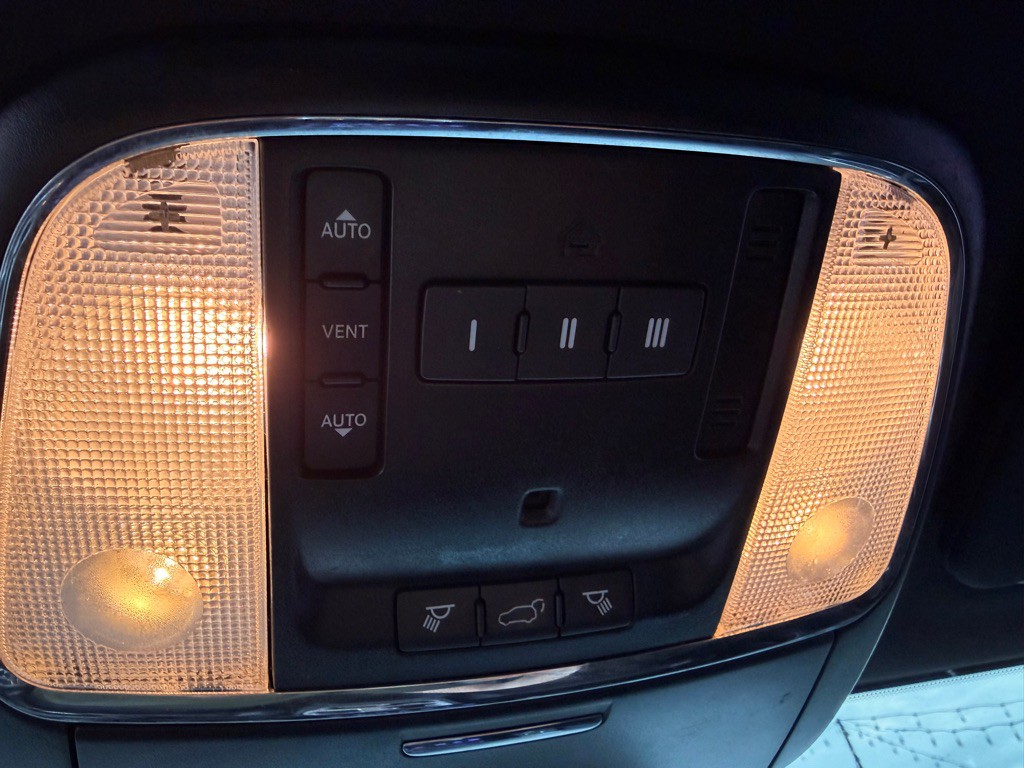 2020 Jeep Grand Cherokee Image 24