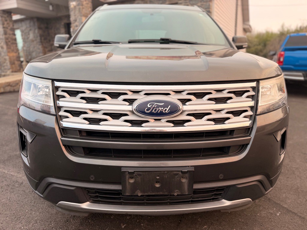 2019 Ford Explorer Image 2