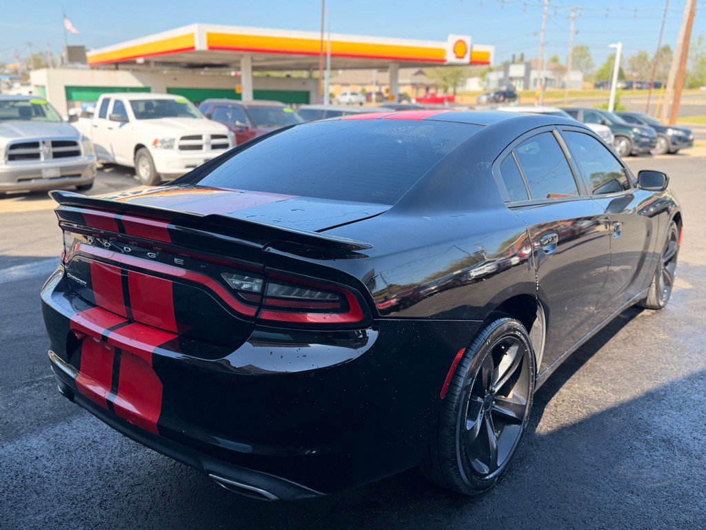 2017 Dodge Charger Image 5