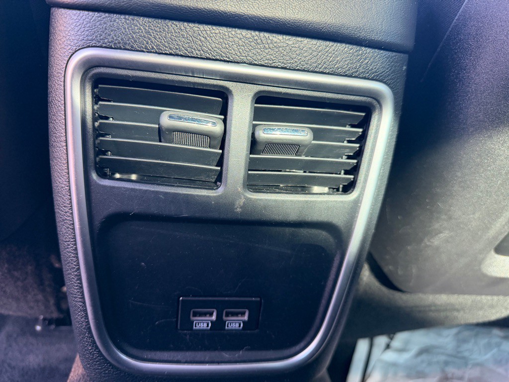 2017 Dodge Charger Image 23