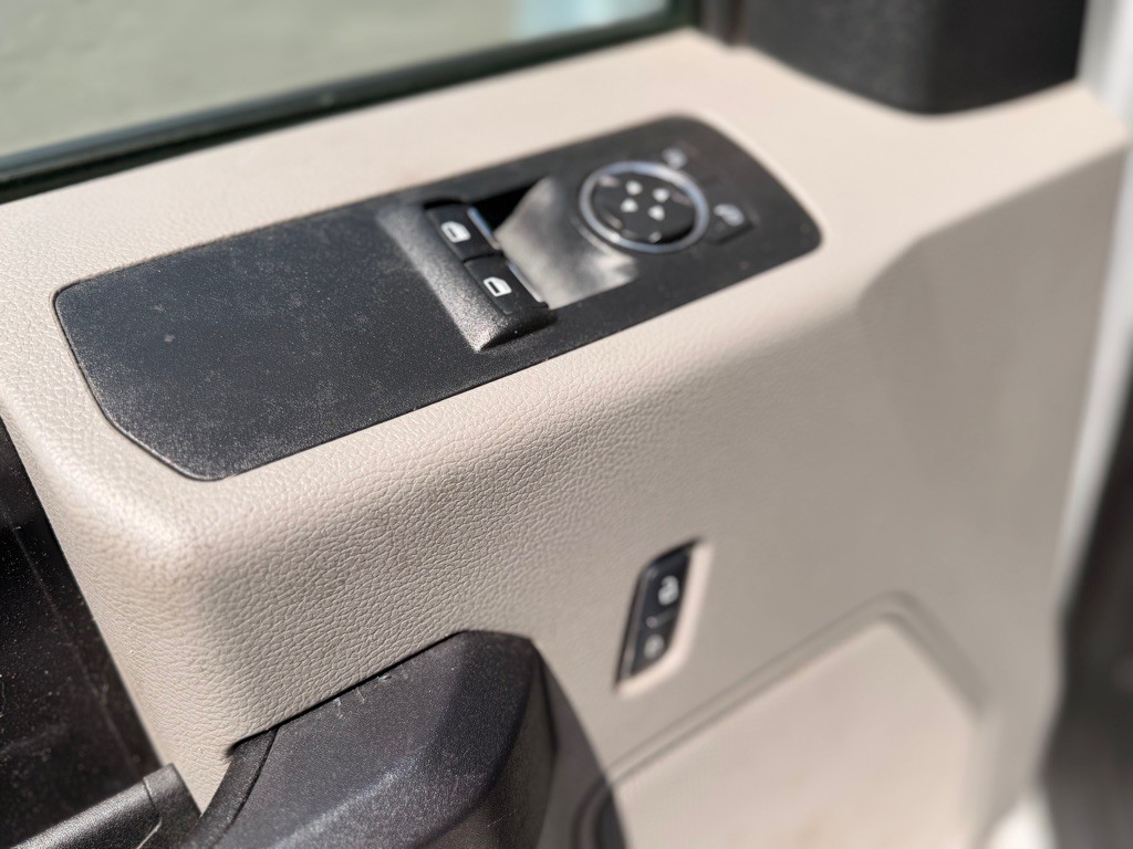 2017 Ford F-150 Image 10