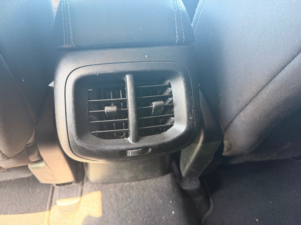 2021 Jeep Cherokee Image 24