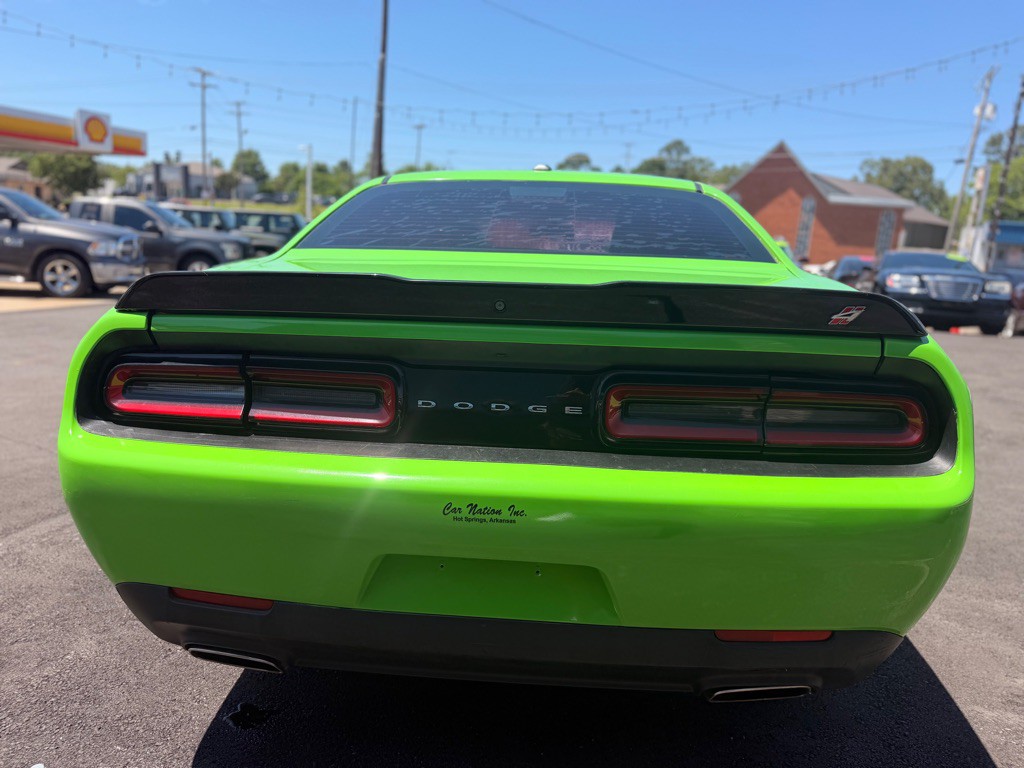2019 Dodge Challenger Image 6