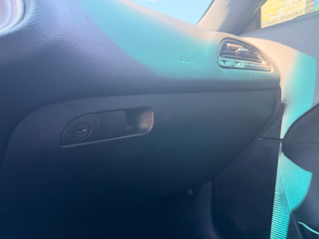 2019 Dodge Challenger Image 14