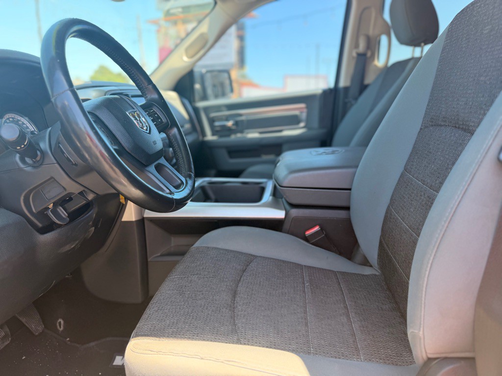 2017 RAM 1500 Image 11