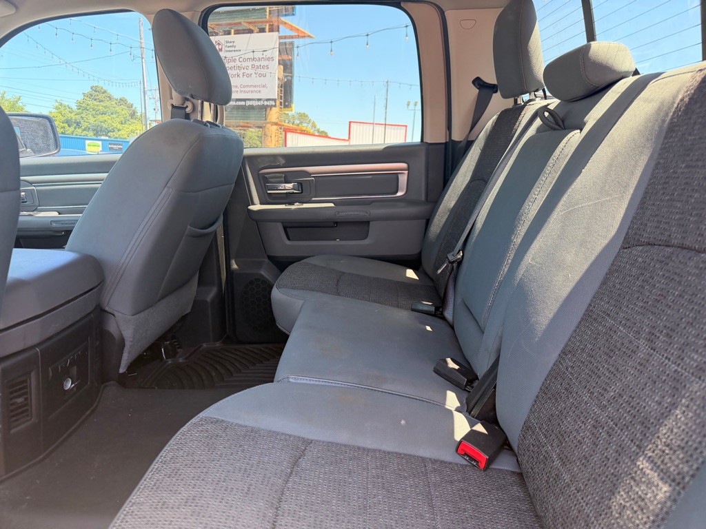 2017 RAM 1500 Image 28
