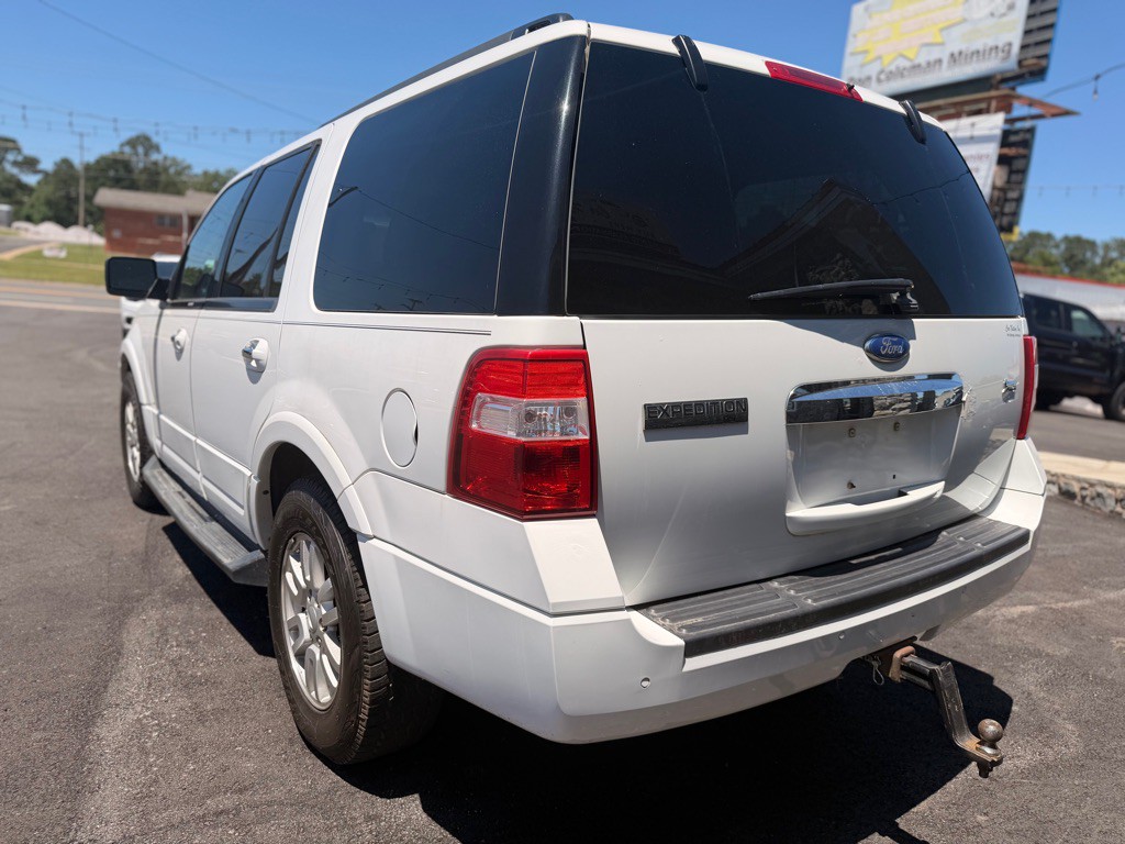 2011 Ford Expedition Image 7