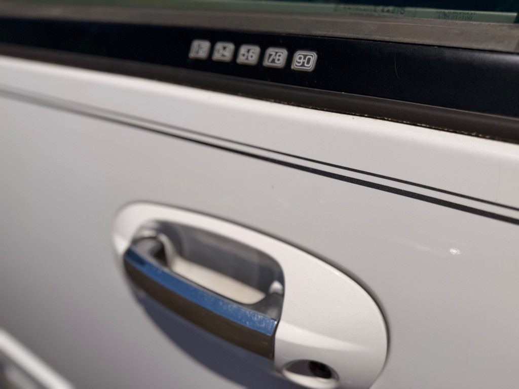 2011 Ford Expedition Image 9