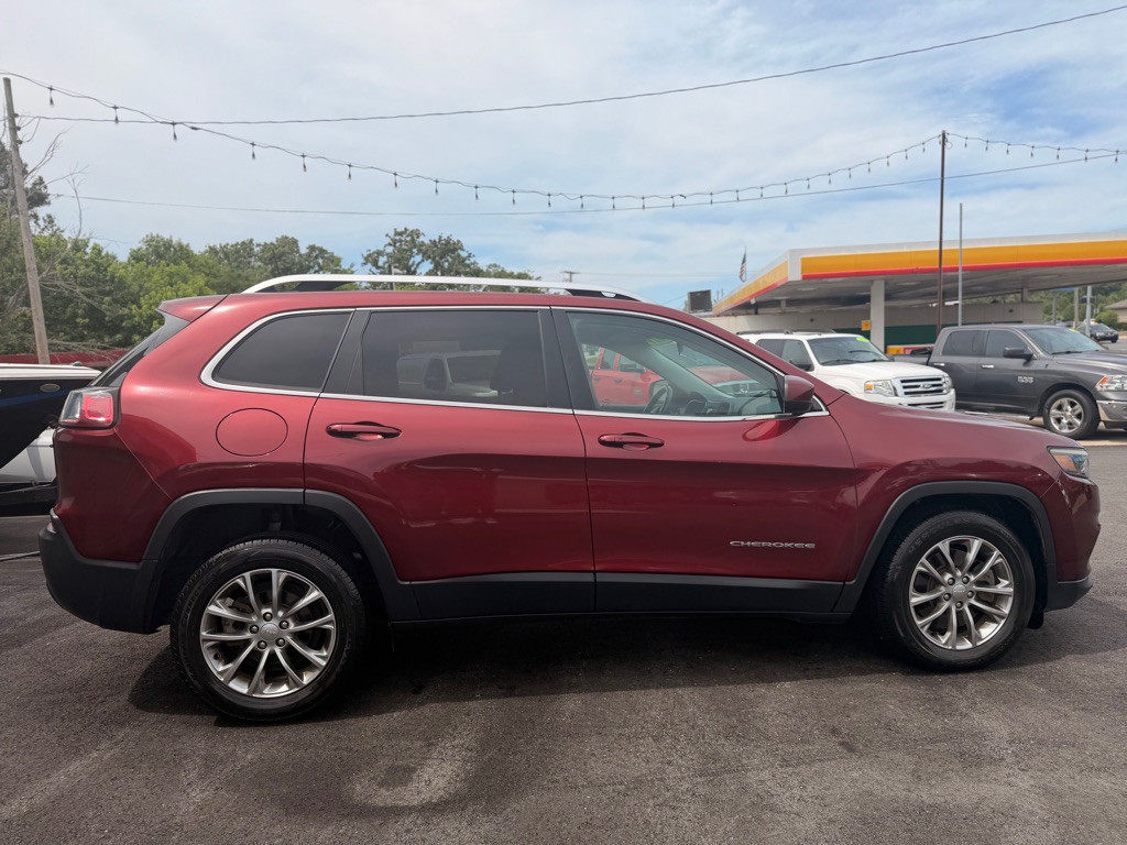 2019 Jeep Cherokee Image 4