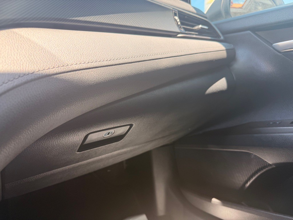 2021 Toyota Camry Image 14