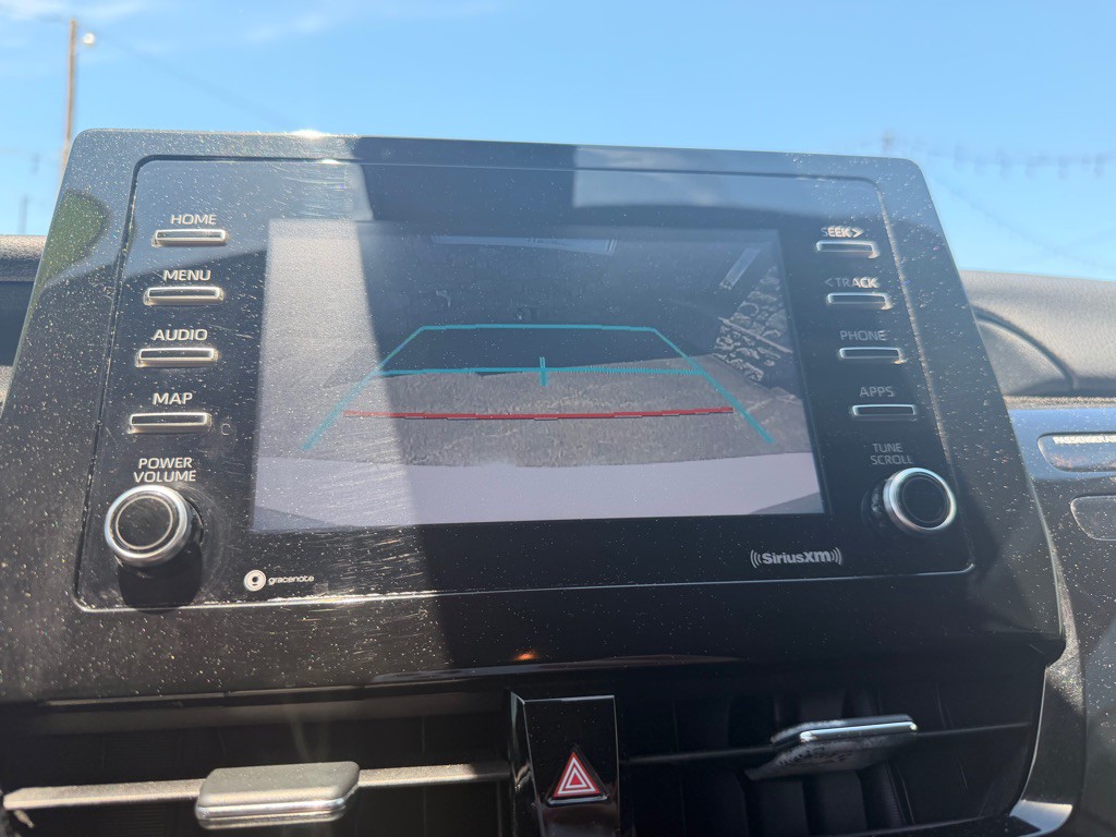 2021 Toyota Camry Image 20