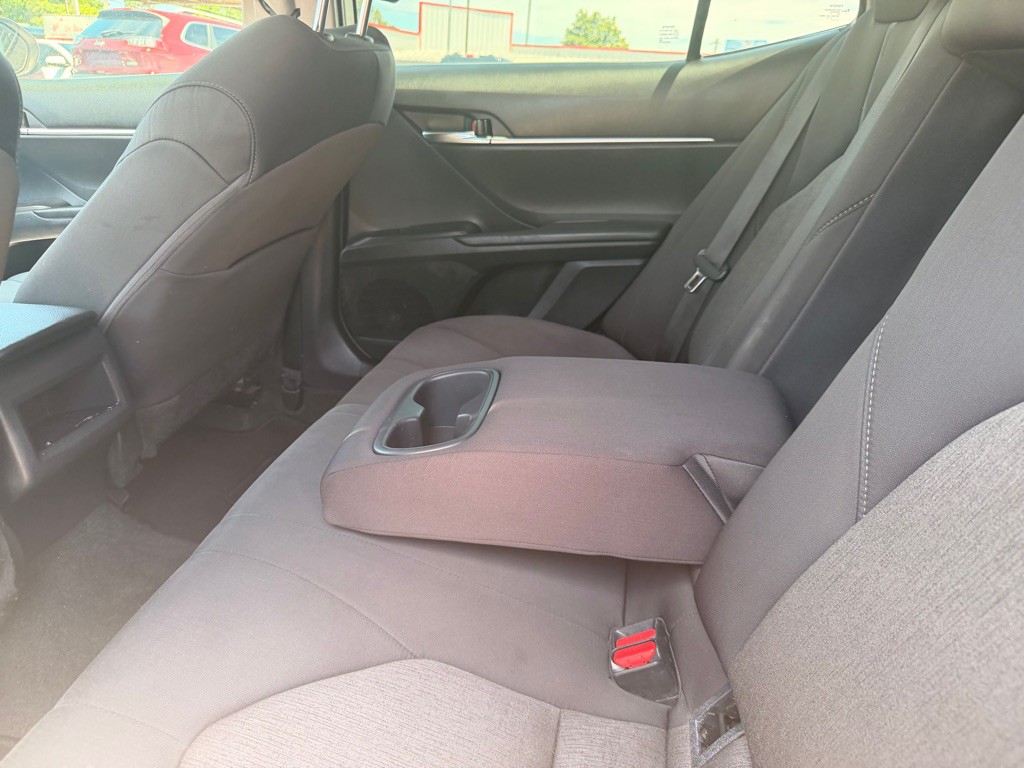 2021 Toyota Camry Image 24