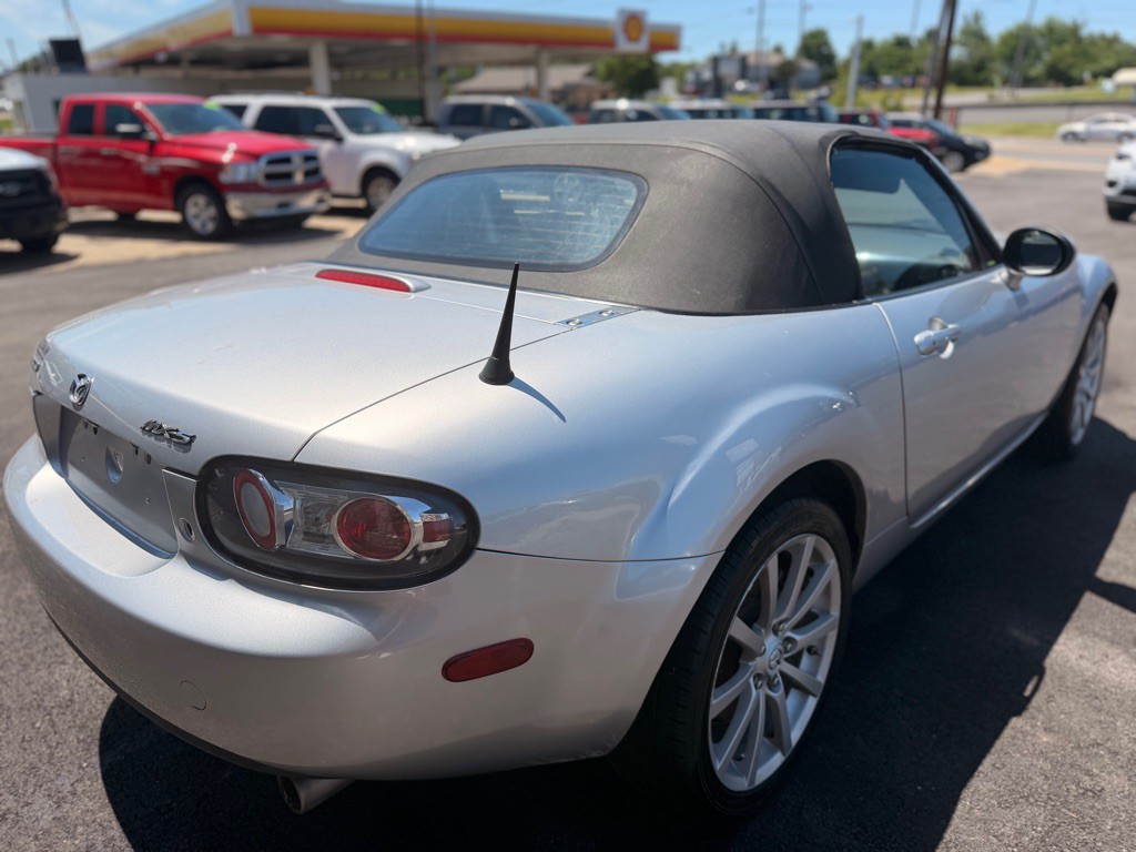 2008 Mazda MX-5 Miata Image 5