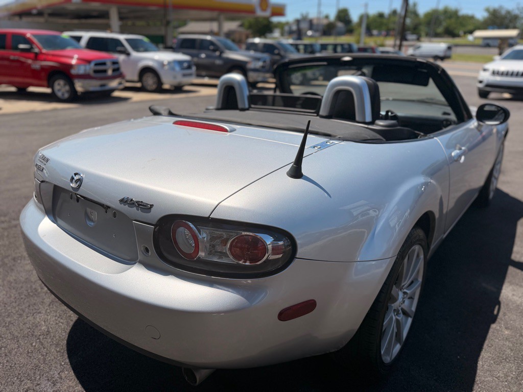 2008 Mazda MX-5 Miata Image 24