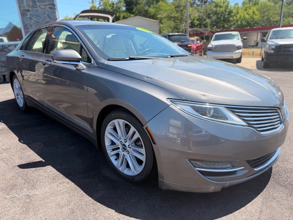 2014 Lincoln MKZ Image 3