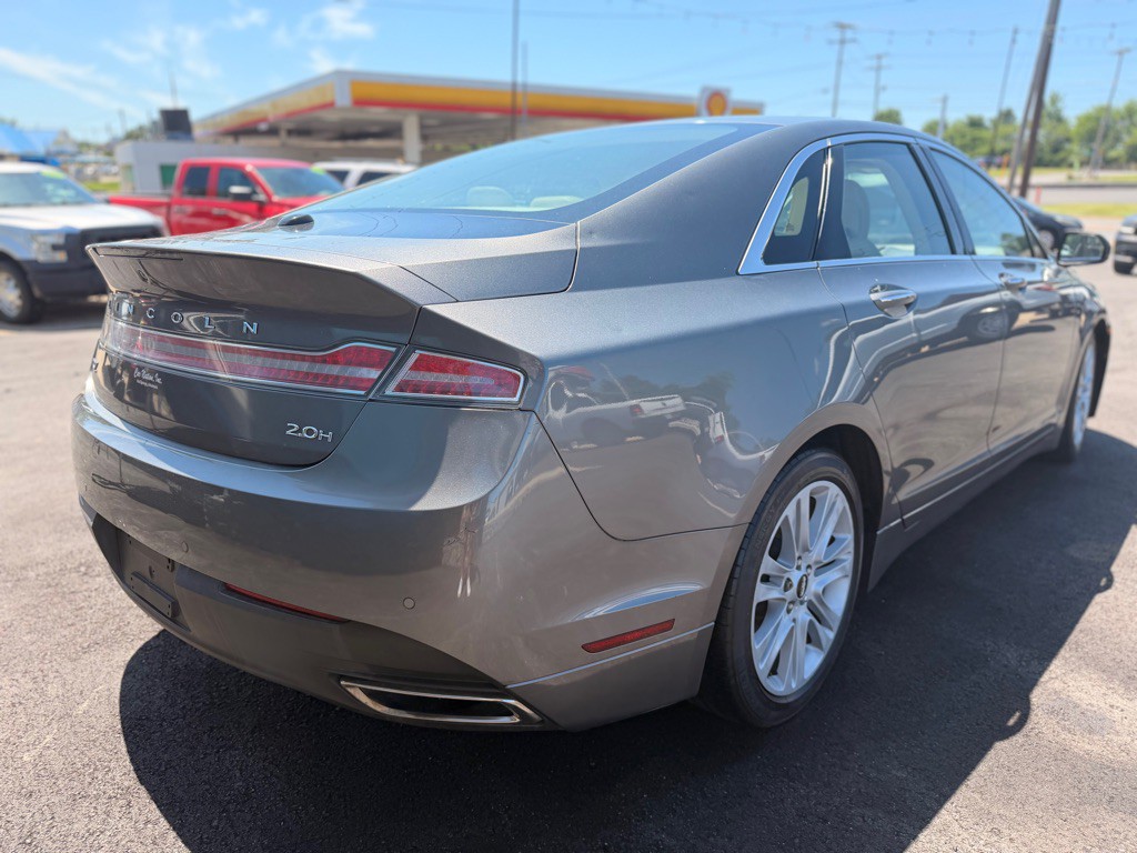 2014 Lincoln MKZ Image 5