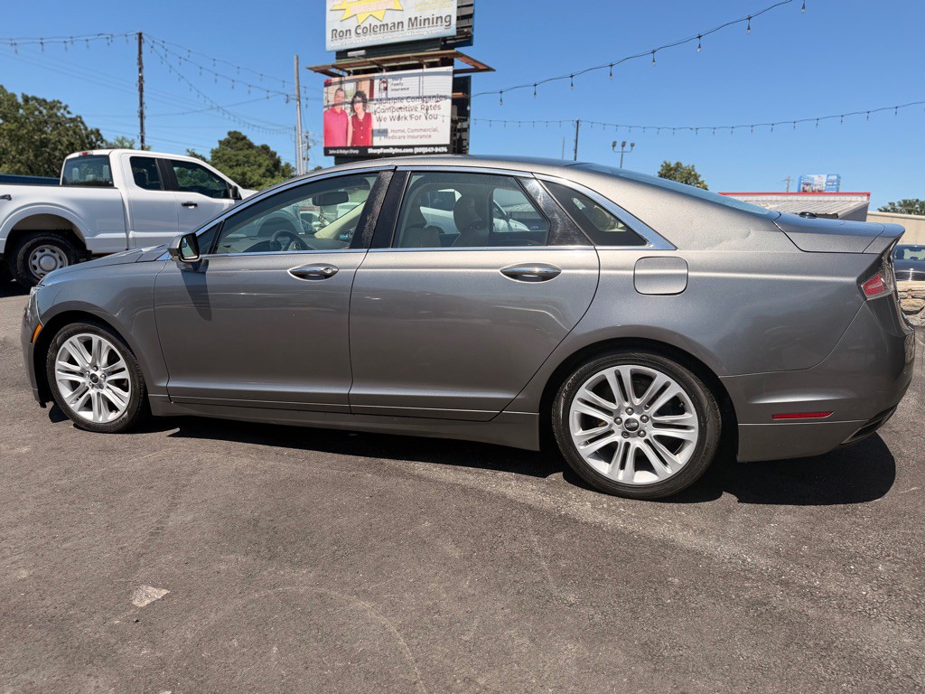 2014 Lincoln MKZ Image 8