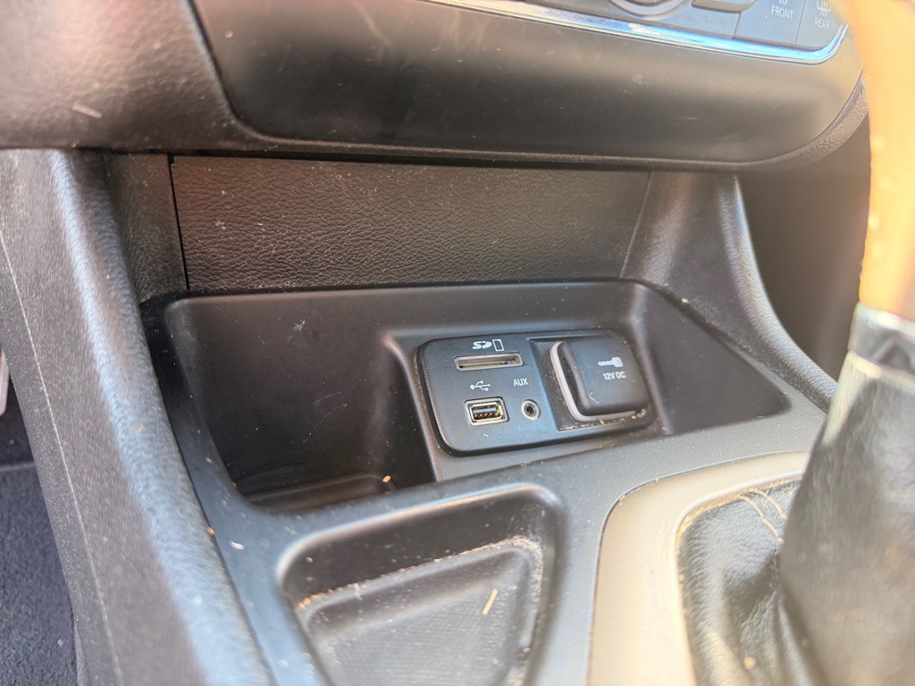 2017 Jeep Cherokee Image 20
