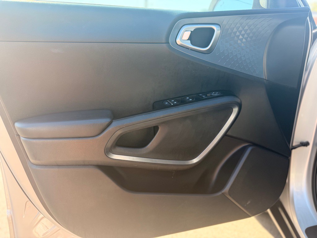 2021 Kia Soul Image 9