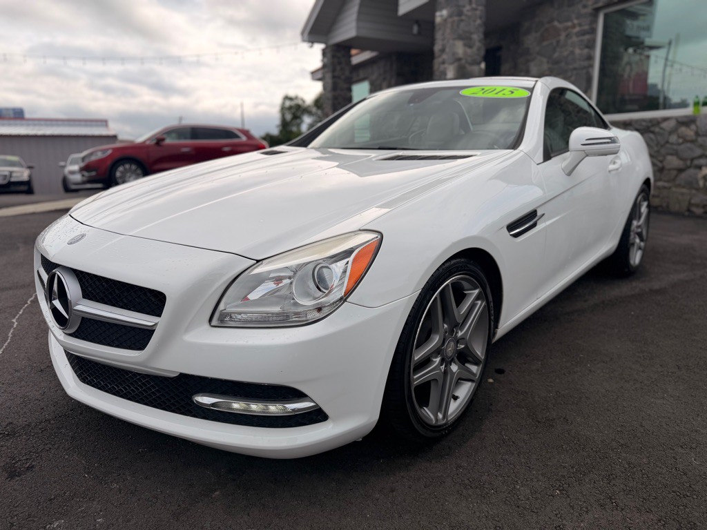 2015 Mercedes-Benz SLK-Class Image 1