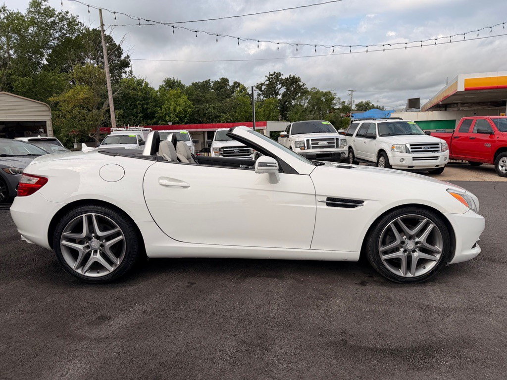 2015 Mercedes-Benz SLK-Class Image 27