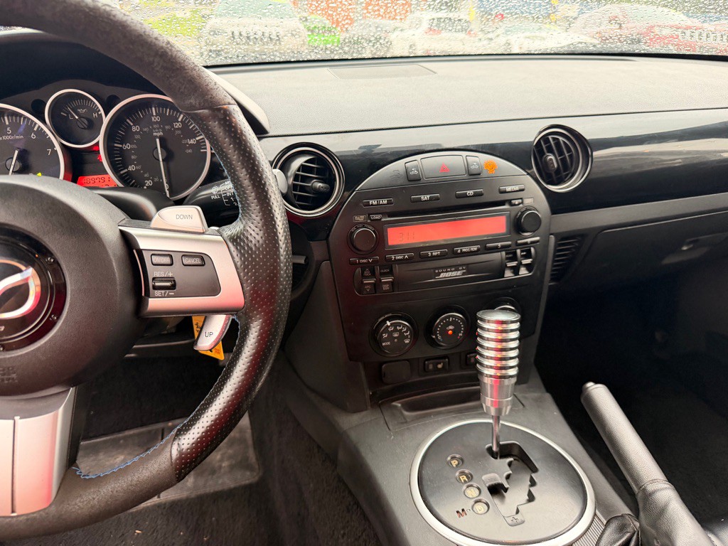 2008 Mazda MX-5 Miata Image 12