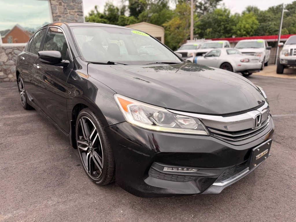 2017 Honda Accord Image 3