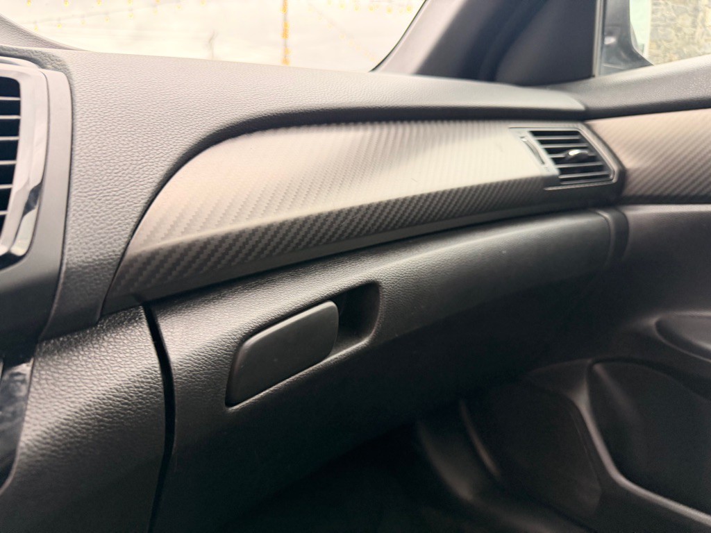 2017 Honda Accord Image 14