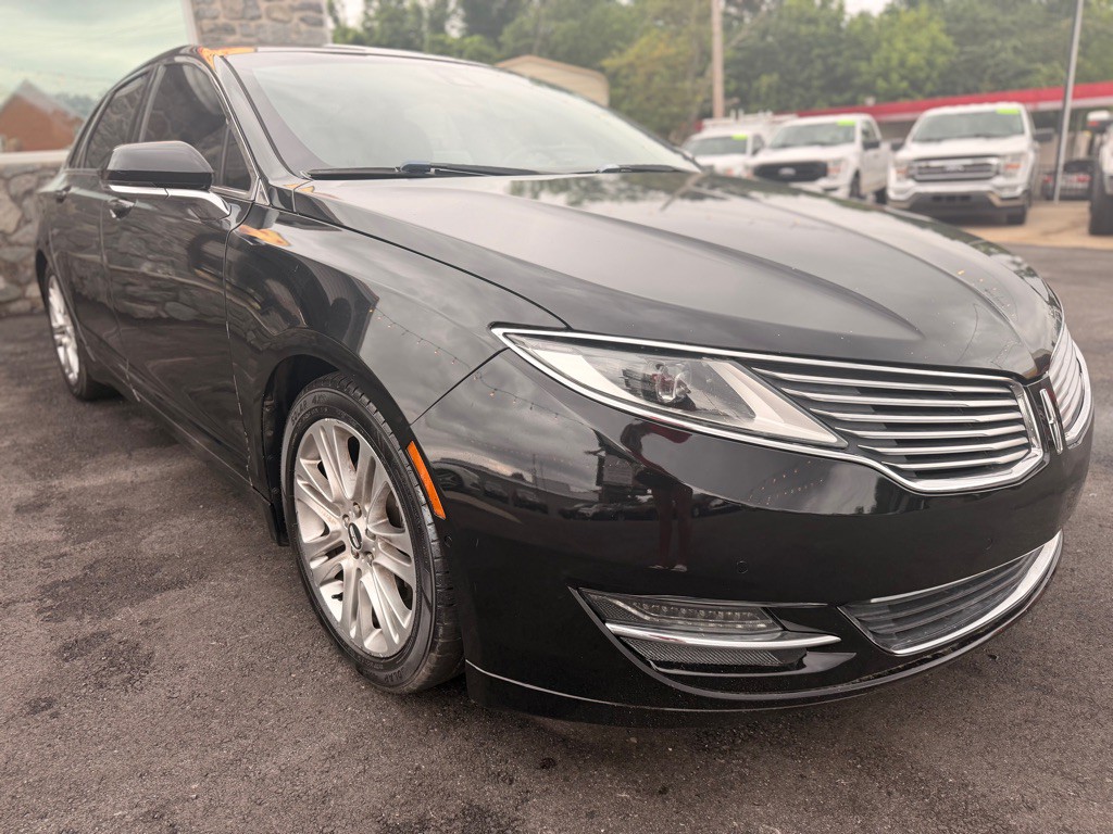 2016 Lincoln MKZ Image 3
