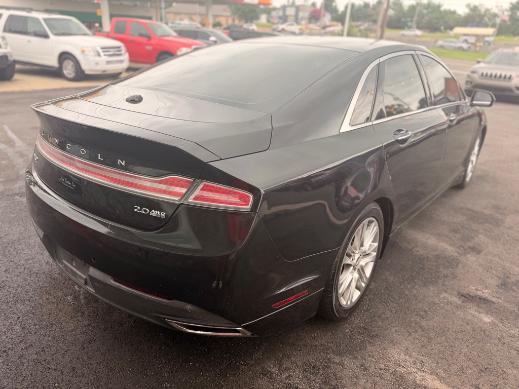 2016 Lincoln MKZ Image 5