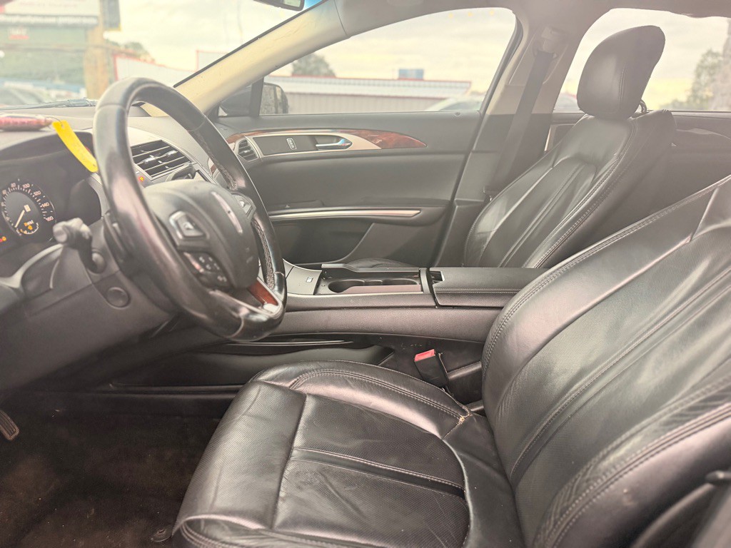 2016 Lincoln MKZ Image 11