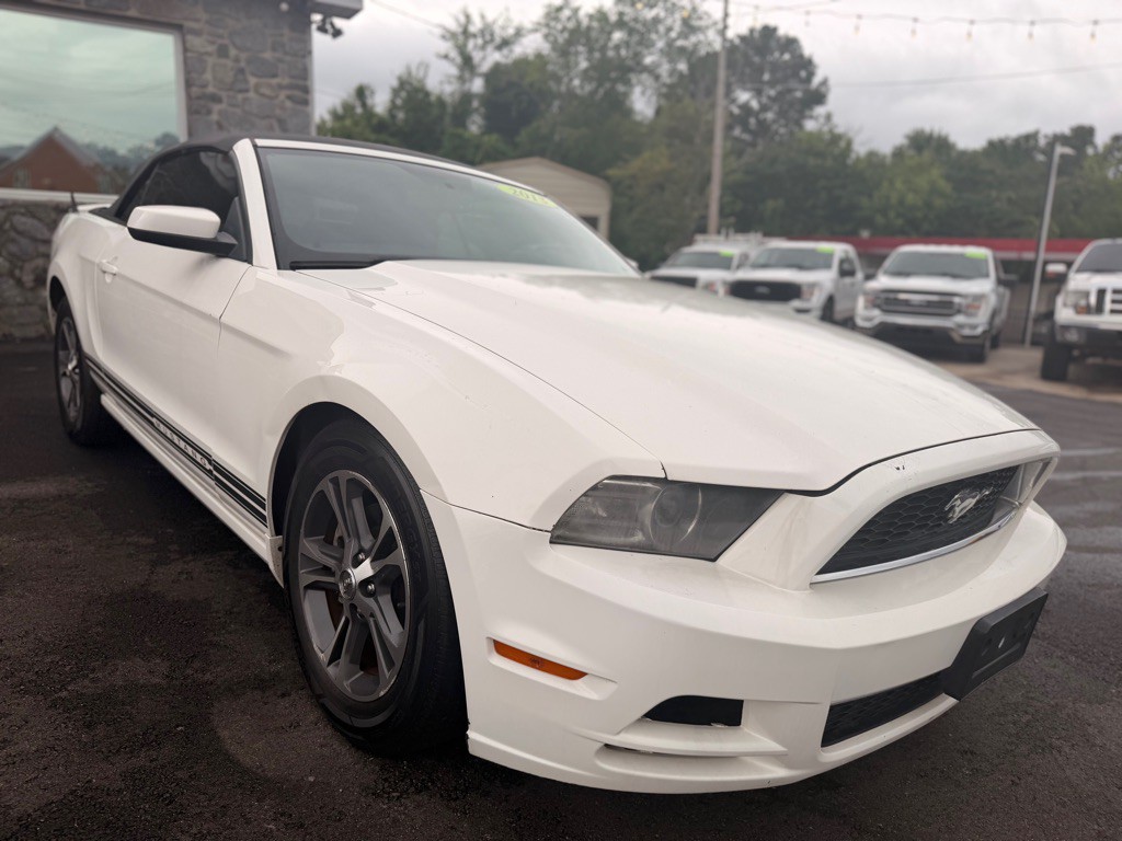 2013 Ford Mustang Image 3