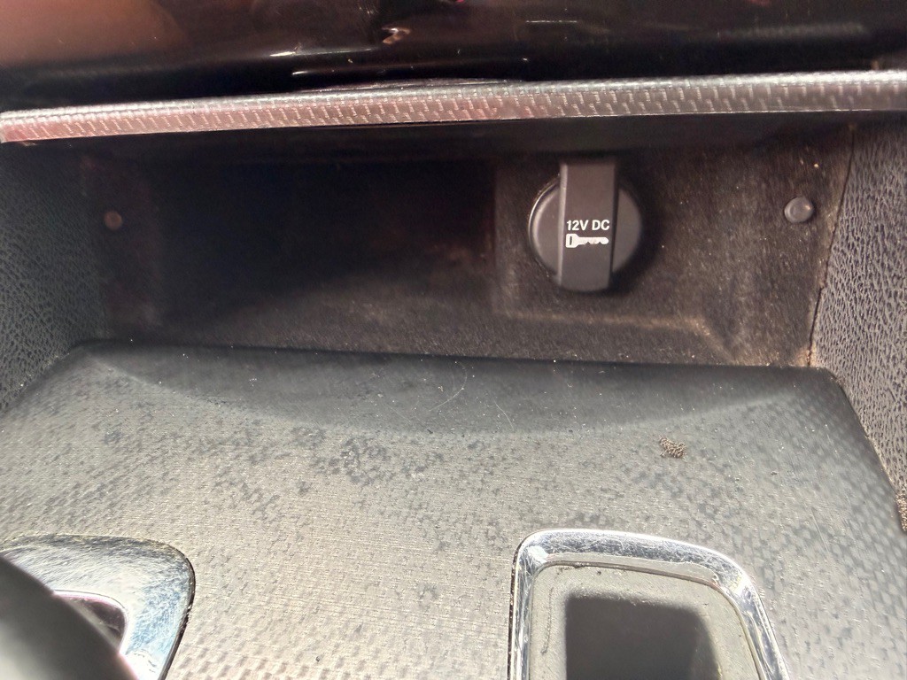 2012 Chrysler 300 Image 18