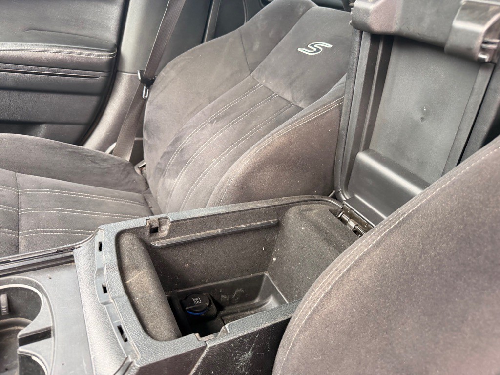 2012 Chrysler 300 Image 20
