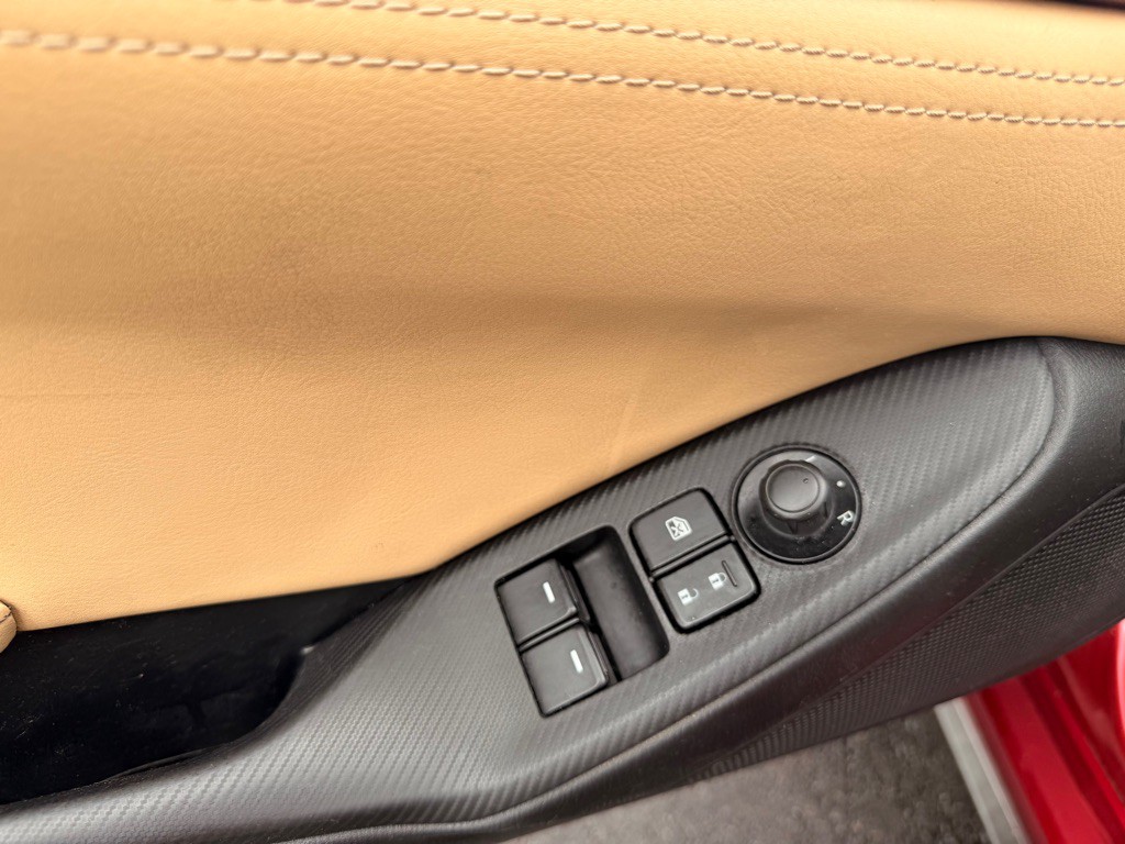 2016 Mazda MX-5 Miata Image 10