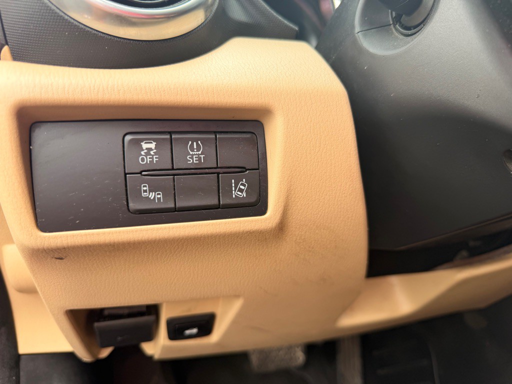 2016 Mazda MX-5 Miata Image 12