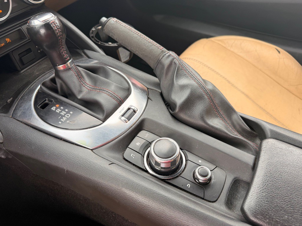 2016 Mazda MX-5 Miata Image 19