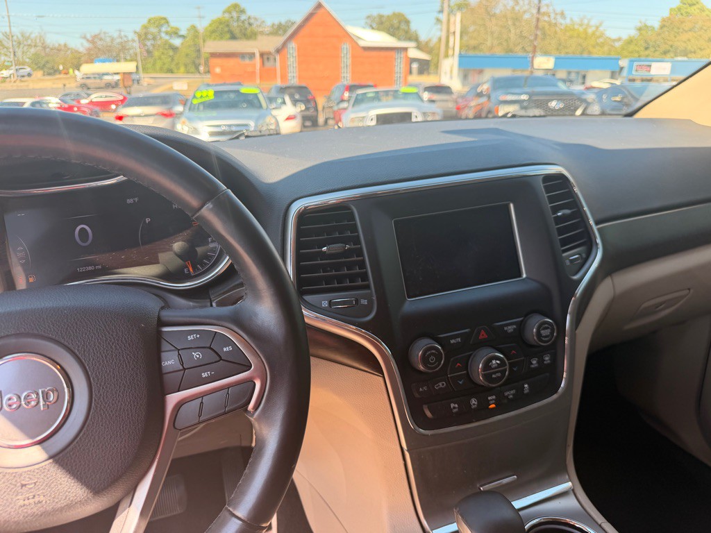 2018 Jeep Grand Cherokee Image 13