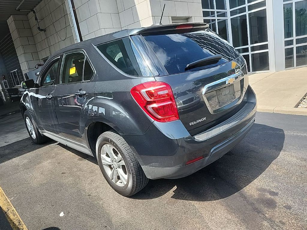 2017 Chevrolet Equinox Image 5