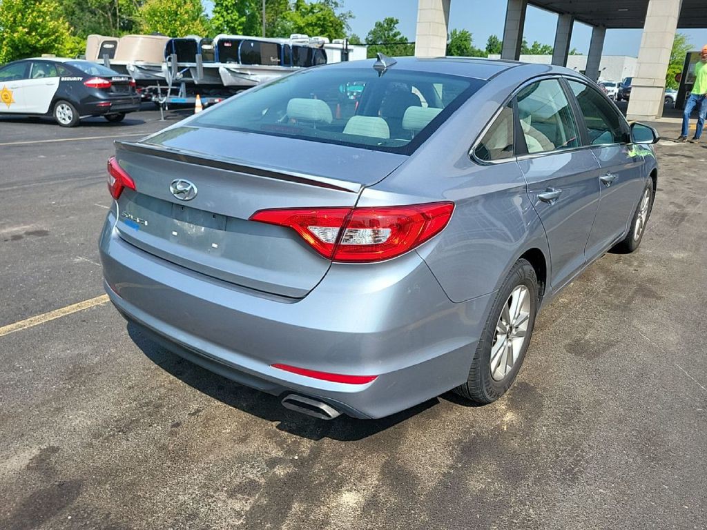 2017 Hyundai Sonata Image 6