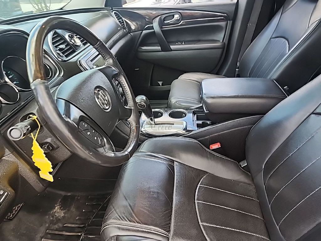 2017 Buick Enclave Image 6