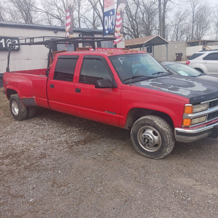 1996 Chevrolet C/K Image 1