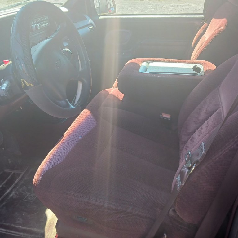 1996 Chevrolet C/K Image 4