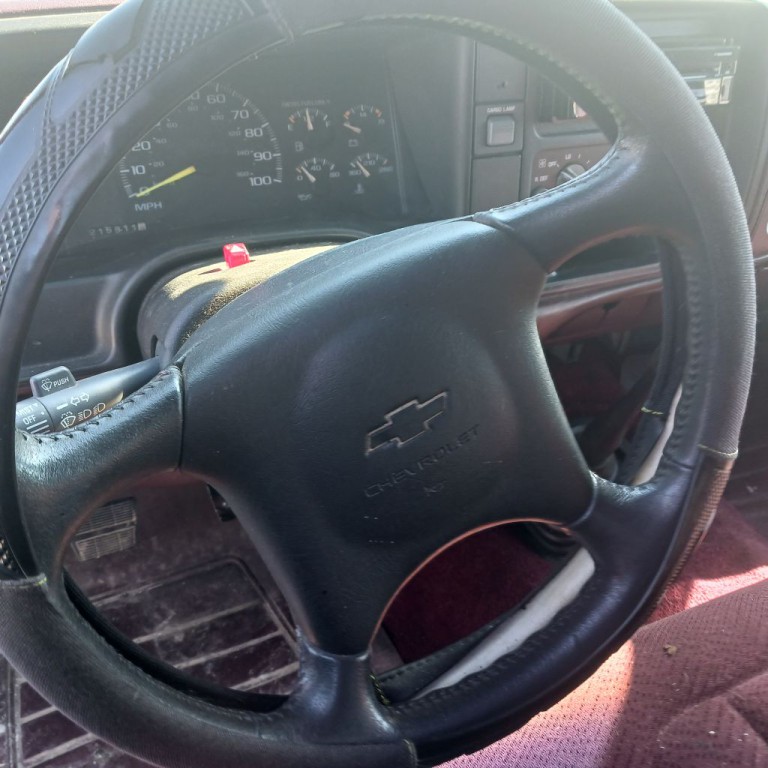 1996 Chevrolet C/K Image 5