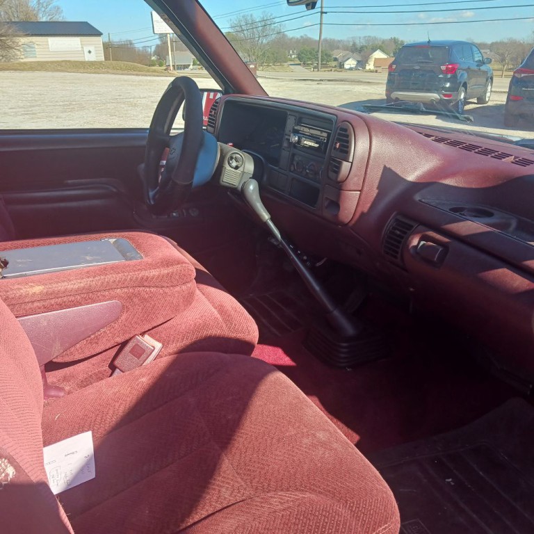 1996 Chevrolet C/K Image 13